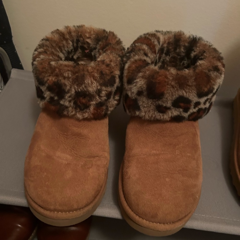 Leopard Print Uggs